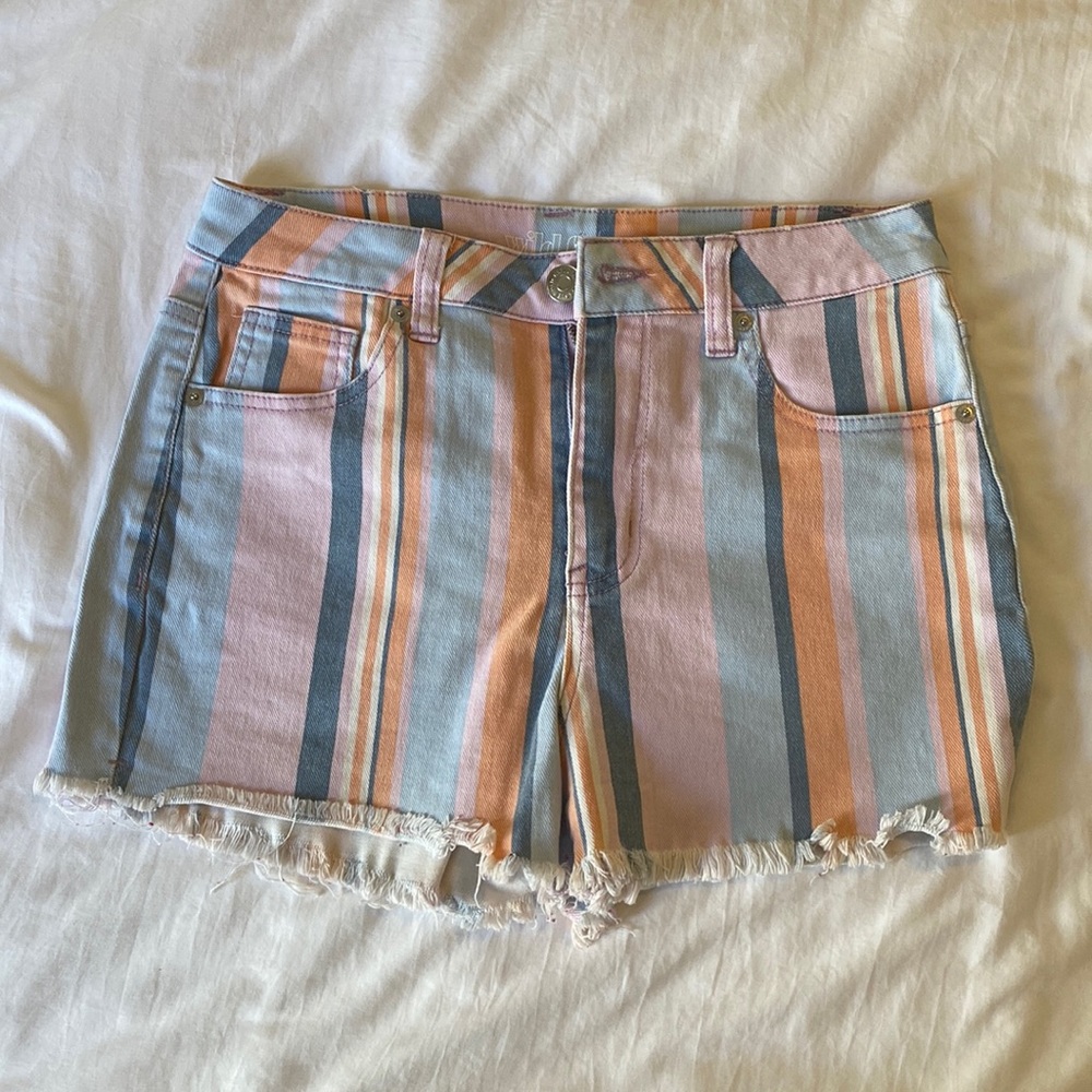 Wild Fable size 6 Jean Shorts